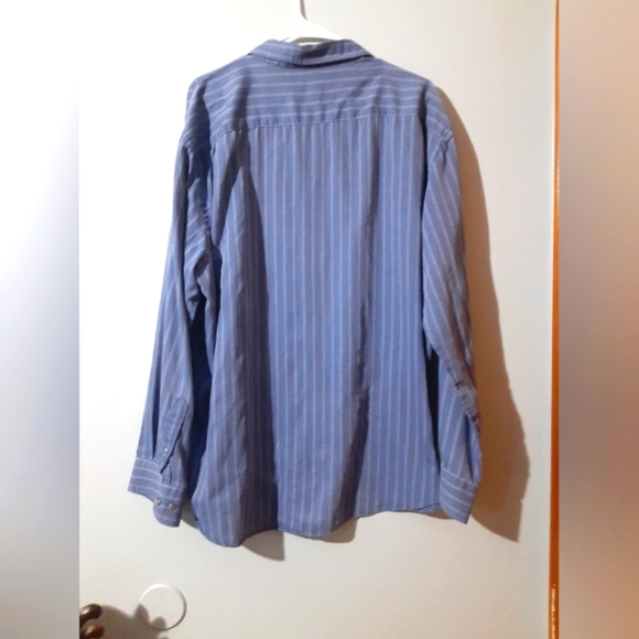 Van Heusen Men's Button Down Shirt Long Sleeve Blue Stripe Size XXL TTG 18-18.5 - Picture 4 of 6